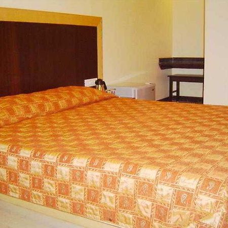 Hotel Venus Residency Bangalore Esterno foto