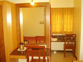 Hotel Venus Residency Bangalore Esterno foto